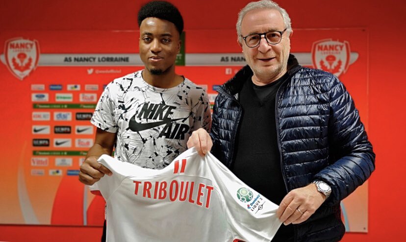 Premier contrat pro pour Vinni Triboulet👌🏽 <a href="/ASNancyLorraine/">AS Nancy Lorraine</a> ⚪️🔴 <a href="/DominosLigue2/">Ligue 2 BKT</a> 
#Football ⚽️ #Soccer #Sport #Number1 #Management #WorldSport 🌍 #France 🇫🇷 #Nancy #NeverStop