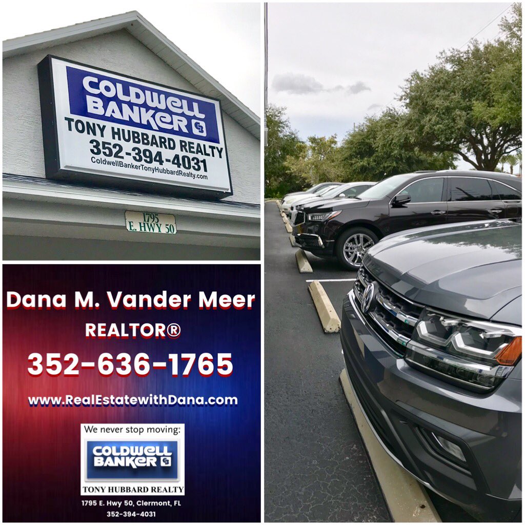 DanaVRealtor's tweet photo. I love that I work at a brokerage where everyone is motivated and hard working. Check out our parking full of cars. Most agents slack off until after the holidays, not us at #CBTHR, we are #alwaysworkingrealestate 🏡 #realestatewithDana #realtor #realtorlife #homesales #buyahome https://t.co/mqYUOMKv1t