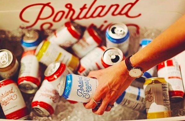 PortlandSangria's tweet photo. Now that’s a party. 🎉
📷: @amiri_rose

#PortlandSangria #CannedSangria #MadeinPortland https://t.co/y4z2ZvCyDr