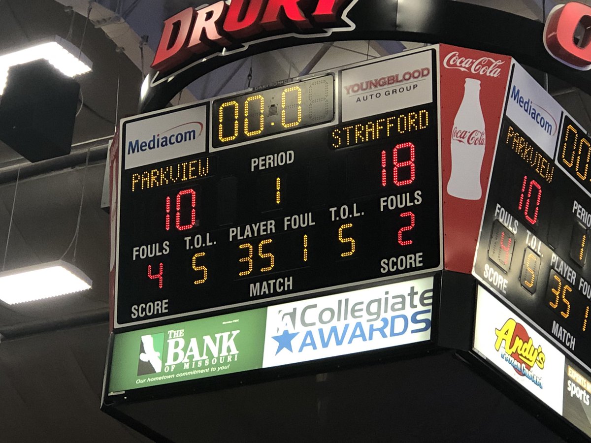 BBough's tweet photo. End of the 1st #PinkDivision 
#LadyIndians 18
Parkview 10
#StraffordStrong 
@straffordhs https://t.co/lB2t4tbaJF