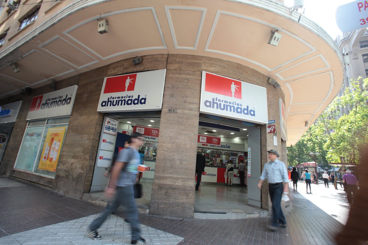 DFinanciero's tweet photo. Más problemas para Farmacias Ahumada: Sindicato podría votar huelga y 80% de locales se verían afectados https://t.co/PRkwqjdfkE https://t.co/8vnsnaYHaE