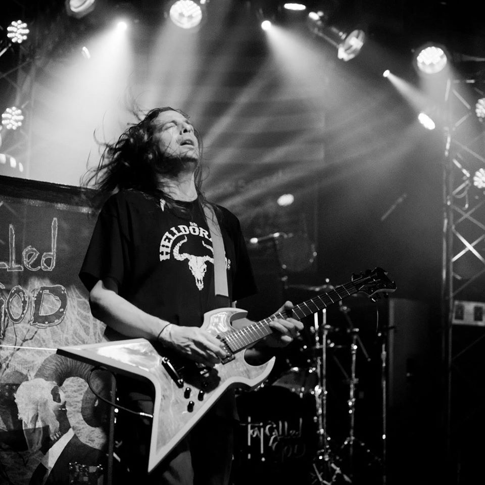 Patrick Donovan of <a href="/ToyCalledGod/">ToyCalledGod</a> and his #Splitsville Fireplant Guitar. #CustomGuitars #guitars #MetalGuitarists #heavymetal