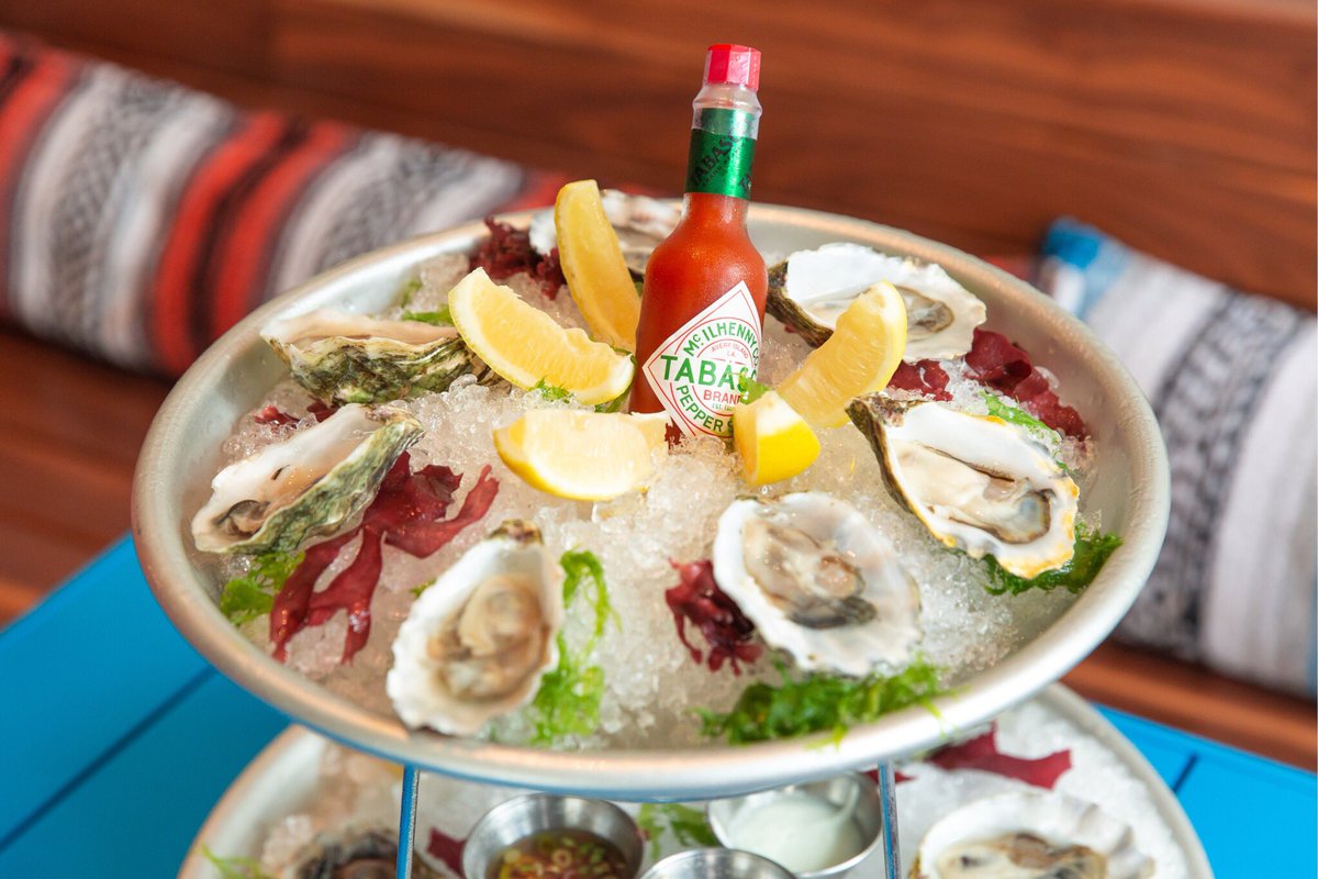 PuntaCabrasSM's tweet photo. Shucking into 2019 with all of the oysters 🐚 Get your seafood fix at #PuntaCabras 🐠 https://t.co/T1ImF4YLui