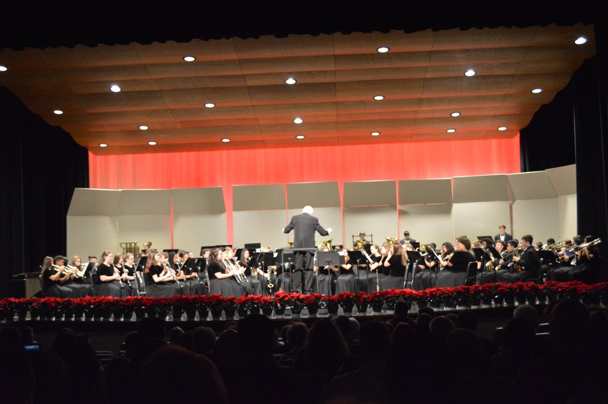RichardsBands's tweet photo. December 12th @RichardsBands  concert in new theatre https://t.co/JuZYOMp6Fq