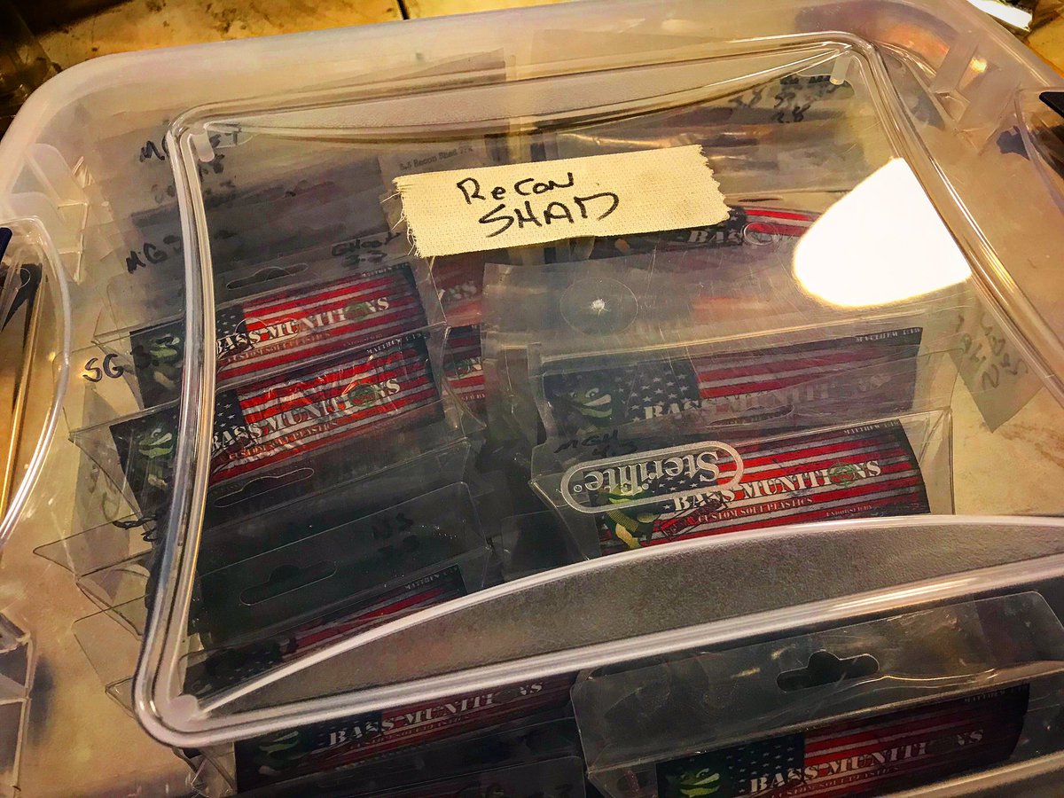 BassGeekFishing's tweet photo. When ya need it you better have it. #fullbox #boxfull @bassmunitionslures #fishing #bassfishing #keitech #swimbaits #bassgeek #bassmunitions #reconshad https://t.co/k3OF5Svz0g