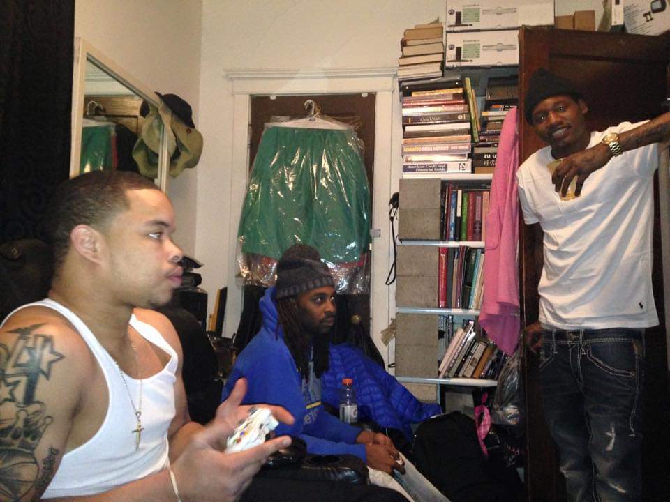 JohnTaylorHoops's tweet photo. Screaming happy bday to the goat himself my brother Mills I miss you short love u 😇🖤 #LLTK👑 https://t.co/tvOmVo3hcO