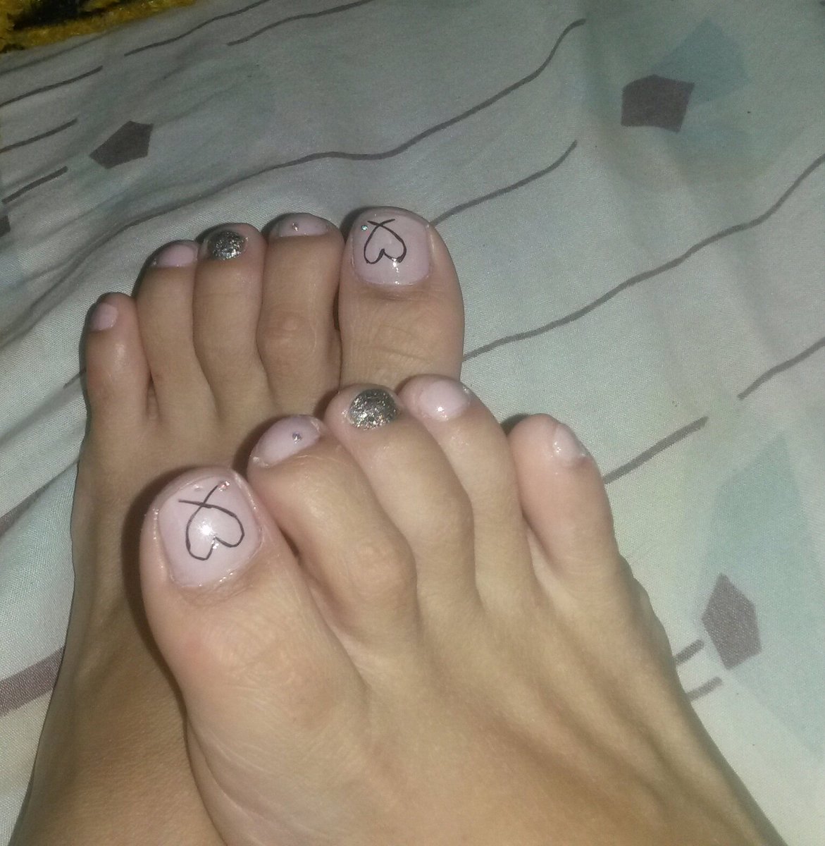 FeetLoveme tweet media
