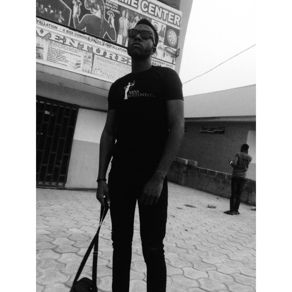 thedimejii's tweet photo. I stand with MISS SOUTH-WEST NIGERIA ... Slide into the comment session for more info #nigeria #pageant #burnalive #wizkidvipexperience #DavidoLiveInConcert #olic #december https://t.co/5fdMmGCDDL