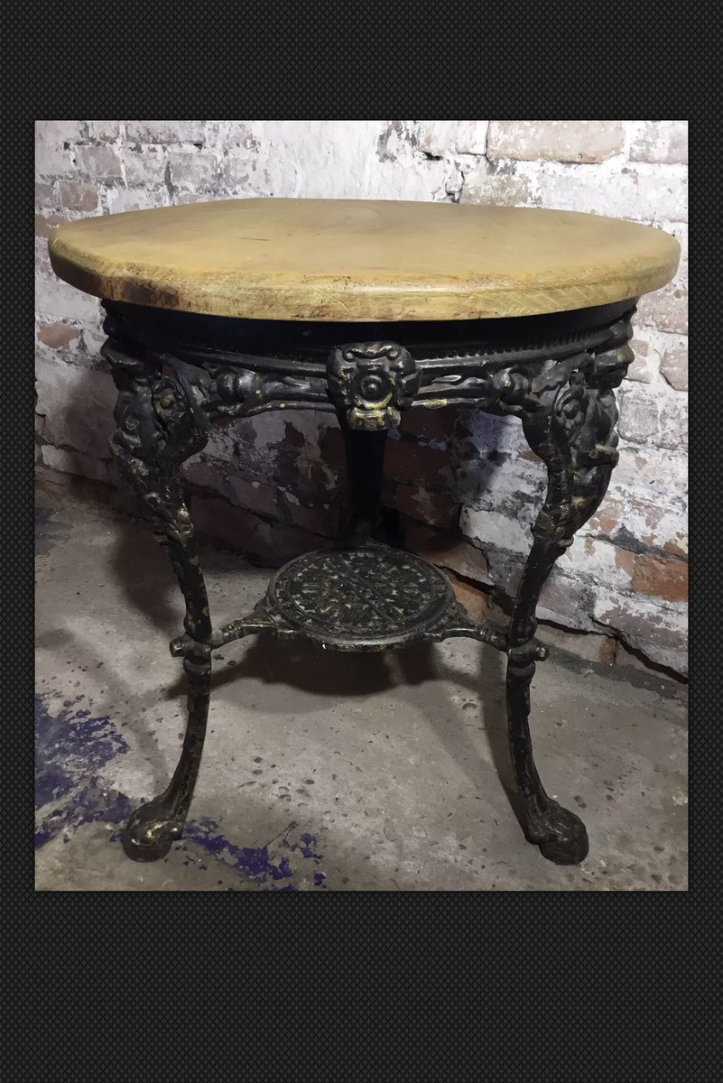WelshRarebits2's tweet image. Take a stroll around our eBay shop at stores.ebay.co.uk/Welsh-Rarebits… 
#pubtable #gaskellandchambers #vintageboxes #pinechest #pinewashstand #kitchencabinet #pantry #metalchairs #biddulphindustries #brasshandles #inkwell #firebucket #lights #lighting #Staffordshire