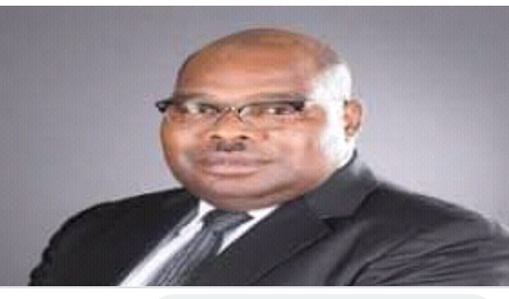 pahedipoula's tweet photo. #Gabon
Pierre Ntoum qui annonçait pour mort au #Maroc le ministre #Machima du Roi, dans tout son blabla.
Que le ministre réapparaît à l'aéroport de Libreville, ressuscité au 20 e jour! Lol. Pauvre #PierreNtoum dans ses infos bidons. Rigolons! https://t.co/IyqSYEAvPM