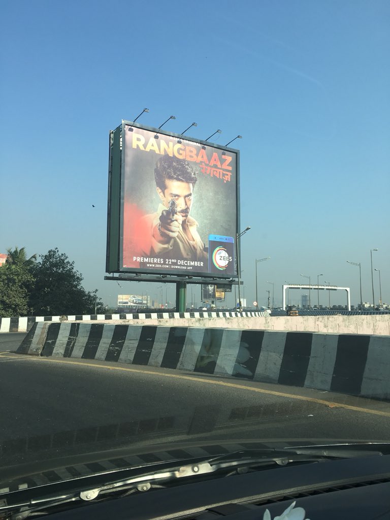 sukritsharma's tweet photo. Yeh woh goli hai jo seedhey apne nishane pe pahunch gayi. #Rangbaaz #RangbaazOnZEE5 https://t.co/PyzkvSiGYt