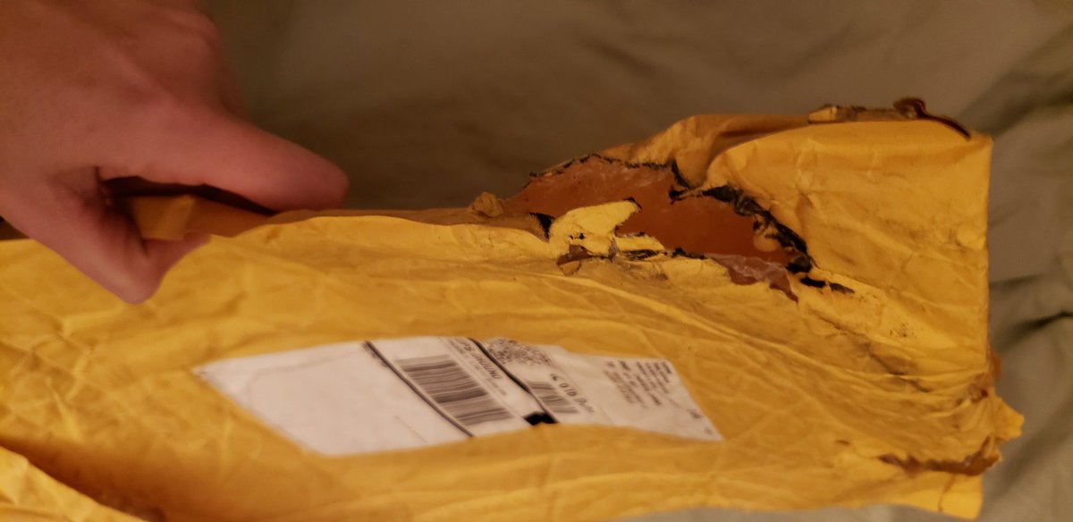 chrystaldowns's tweet photo. @TalkShopLive @garthbrooks I was so excited to come home and find my anthology waiting for me. I was all ready to open it and find out if I got an autographed copy until I discovered that the package was open, the book was damaged, and the pages were covered in dirt... https://t.co/EfPKRYVjQq