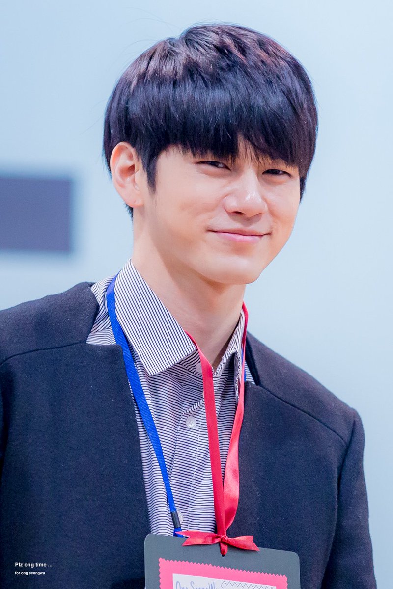 181222
💙💛❤️

#옹성우 #OngSeongwu 
#워너원 #WANNAONE