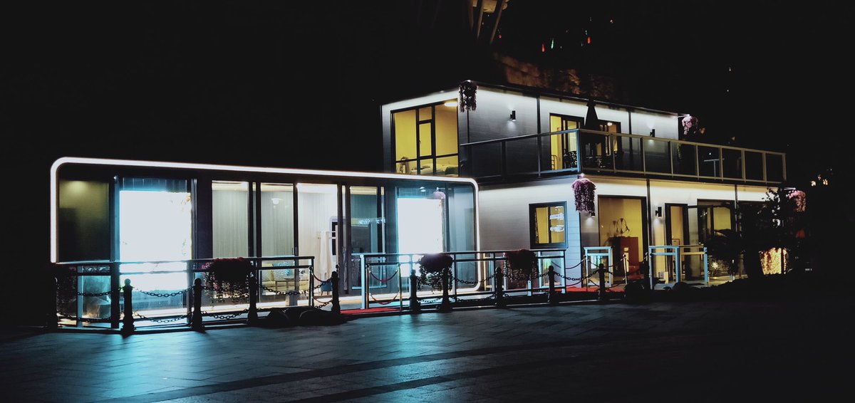 Alu_house's tweet photo. The application of MIC in tourist industry is beyond your imagination! Check it out: AluHouse projects in Hakka Park, Meizhou. 
#AluHouse #MiC#mobilehome #prefabhome #modularhome  #ALPOD #aluminum #tourism https://t.co/LnOgdOnymG