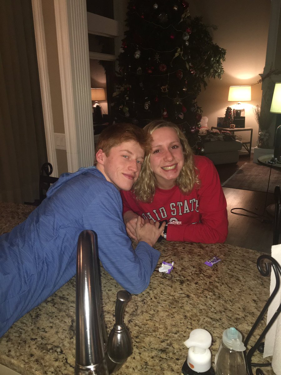 johnharnen's tweet photo. Happy early birthday liz @liz_quarin I hope 19 treats you well 🥳❤️ ily https://t.co/vIkuELUq3r