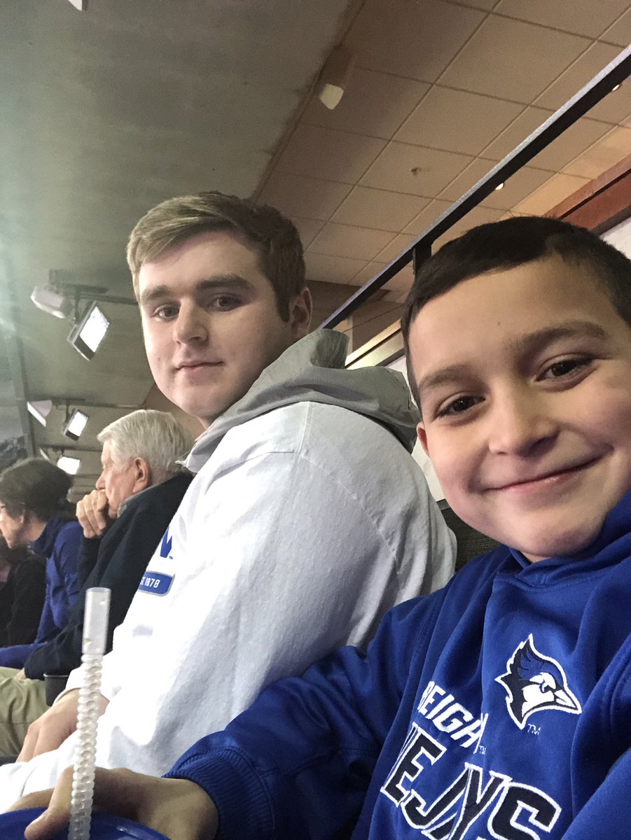 cmcarper's tweet photo. Basketball with the boys!
#GoJays https://t.co/piNC2f5pUu