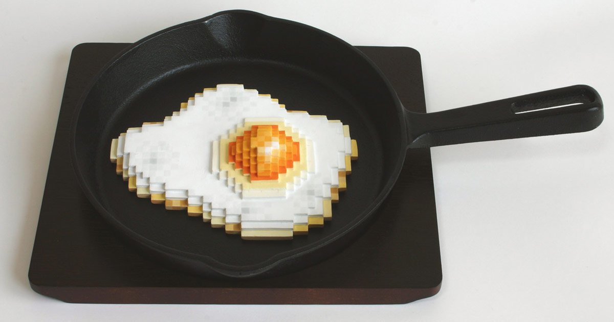 LunadaBayTile's tweet photo. Japanese artist Toshiya Masuda builds pixelated objects out of clay, piecing together sculptural tennis shoes, fried eggs, and baseballs that look as if they have been pulled directly from a video game. https://t.co/N1K5x48mIK https://t.co/PZ0YRCA46W