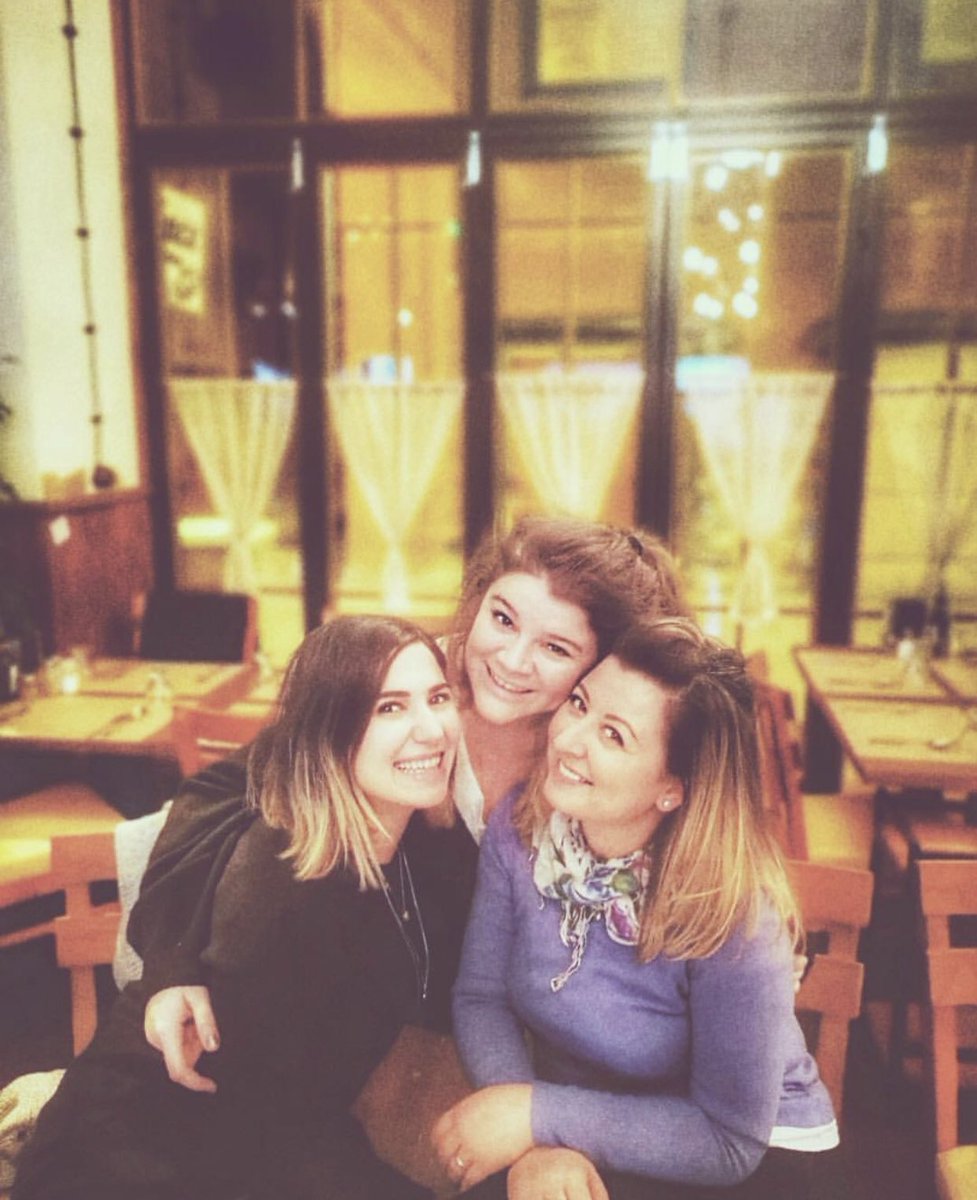 Buralar çok güzel, biz çok güzeliz 🤗 siz de gelsenize 👇🏼