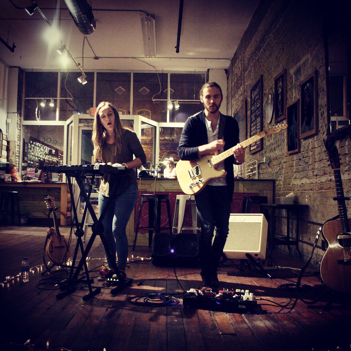 StrayLocal's tweet photo. #NewYearsResolution is make.more.music🎶🤘🎸 #straylocal #indiemusic #indiefolk #newmusic #ncmusic @sofarsounds #wilmingtonnc #bye2018 https://t.co/1ptGH4hIOf