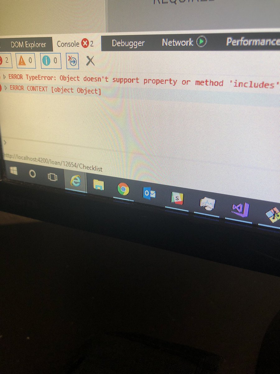 cyrillegin's tweet photo. Can we please drop #internetexplorer ?! #ancienttech #javascript #ecmascript2016 https://t.co/QE9JvPVsVl