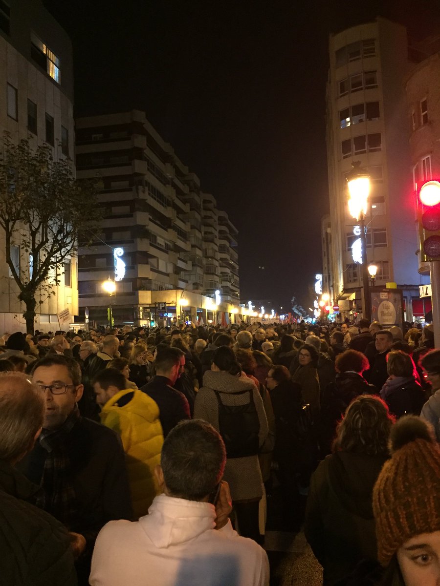 marce_vigo's tweet photo. En defensa da Sanidade Pública.  En contra das políticas nefastas e desiguais da Xunta de Galiza. https://t.co/mTUgwc3pW5