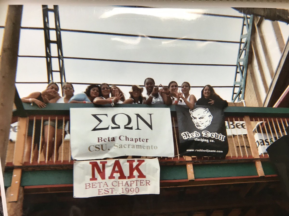 HigherEdwithBtz's tweet image. ΣΩΝ Latina Interest Sorority in the early 2000s 😍☀️🥰  this is history y’all !!! #latinXGreeks #latinXinhighered