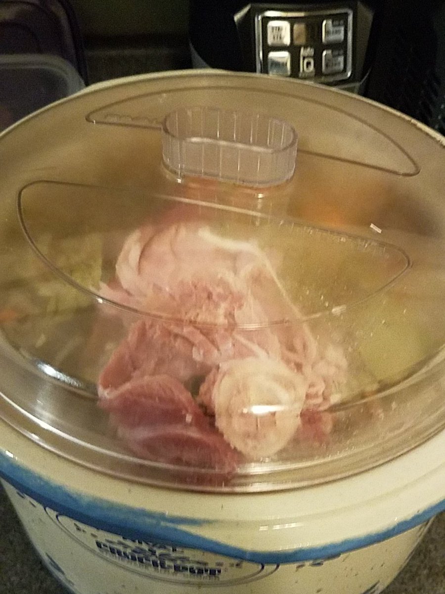 lp4236's tweet image. Hambone too big #splitpea