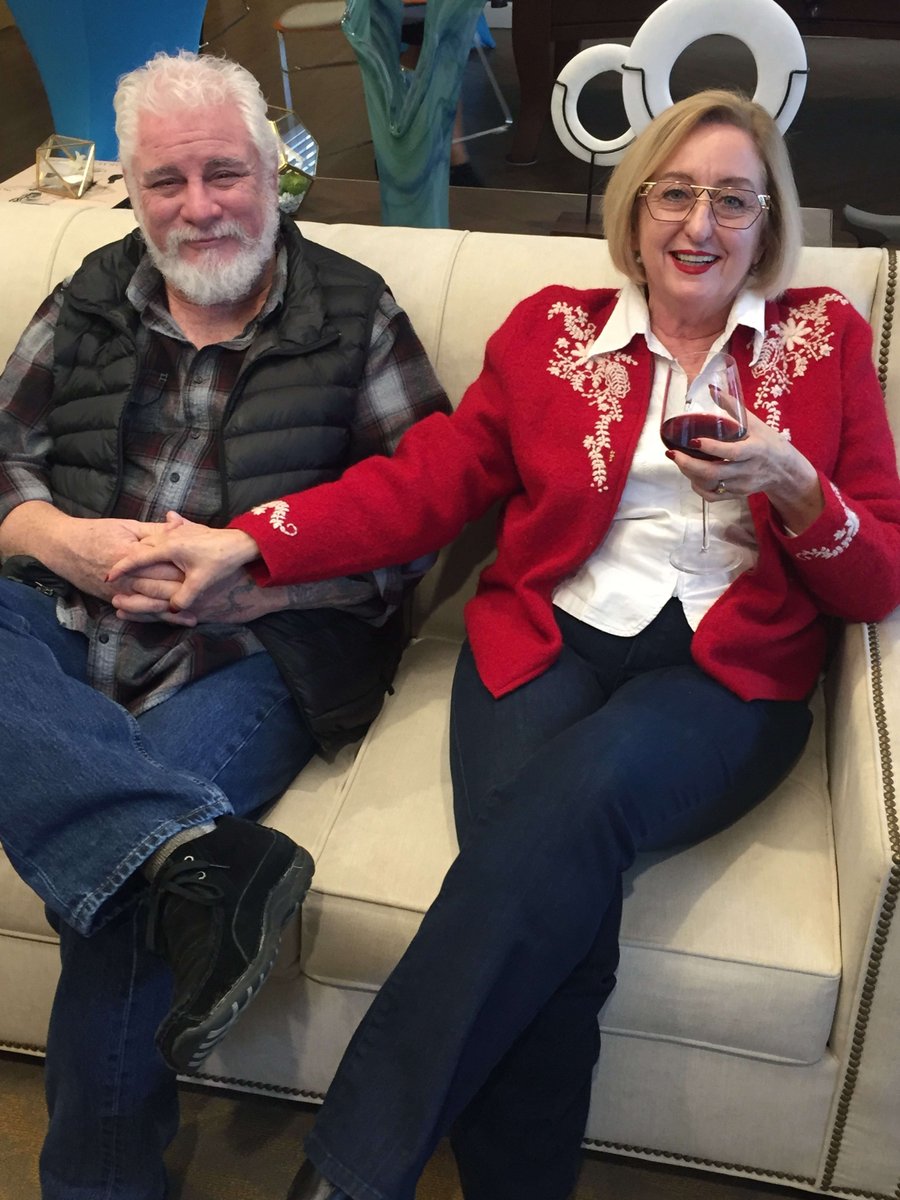 heartisfayette's tweet photo. It’s been a very Merry Christmas here at Heartis! We’ve welcomed visitors, young and old, to join in our festivities. From delicious food to the best of company, our hearts are full this holiday season. #merrychristmas #christmas2018 #frontierculture https://t.co/bKhfXOjEN5