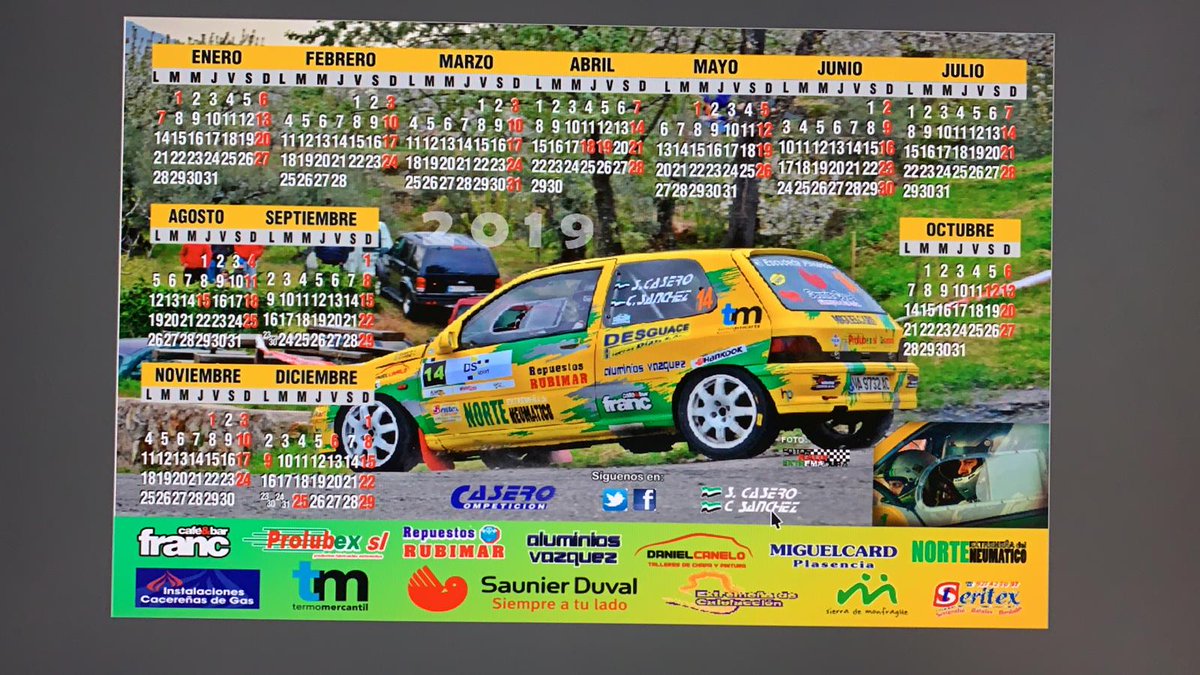 sergio_casero's tweet photo. Un año más nuestros tradicionales calendarios @CandiSnchez....Feliz Navidad !! https://t.co/sLVYACMW6o