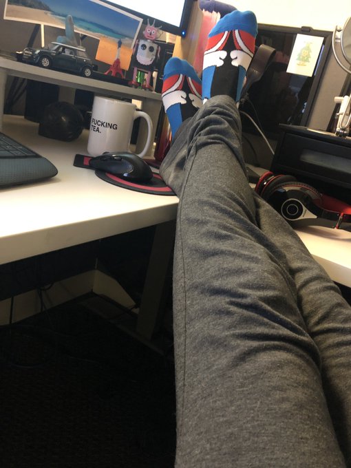 I should wear PJs in the office more often 😜 https://t.co/aVQoyBF7F1