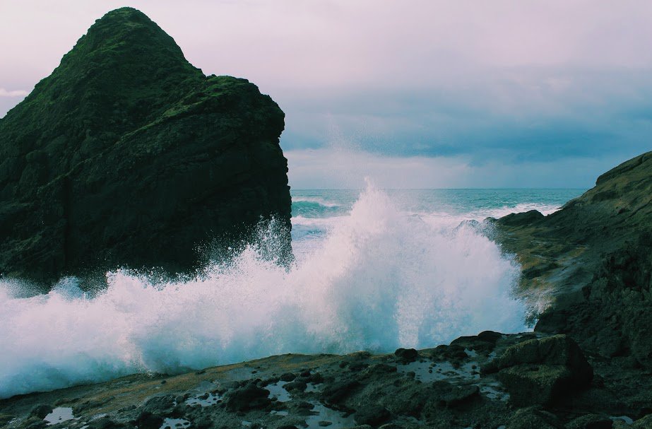 YWAMTYLER's tweet photo. The waves and wind still know His name 🌊🌬️ #ywamtyler #itiswell #Godourhelper https://t.co/KguyJI4GUd