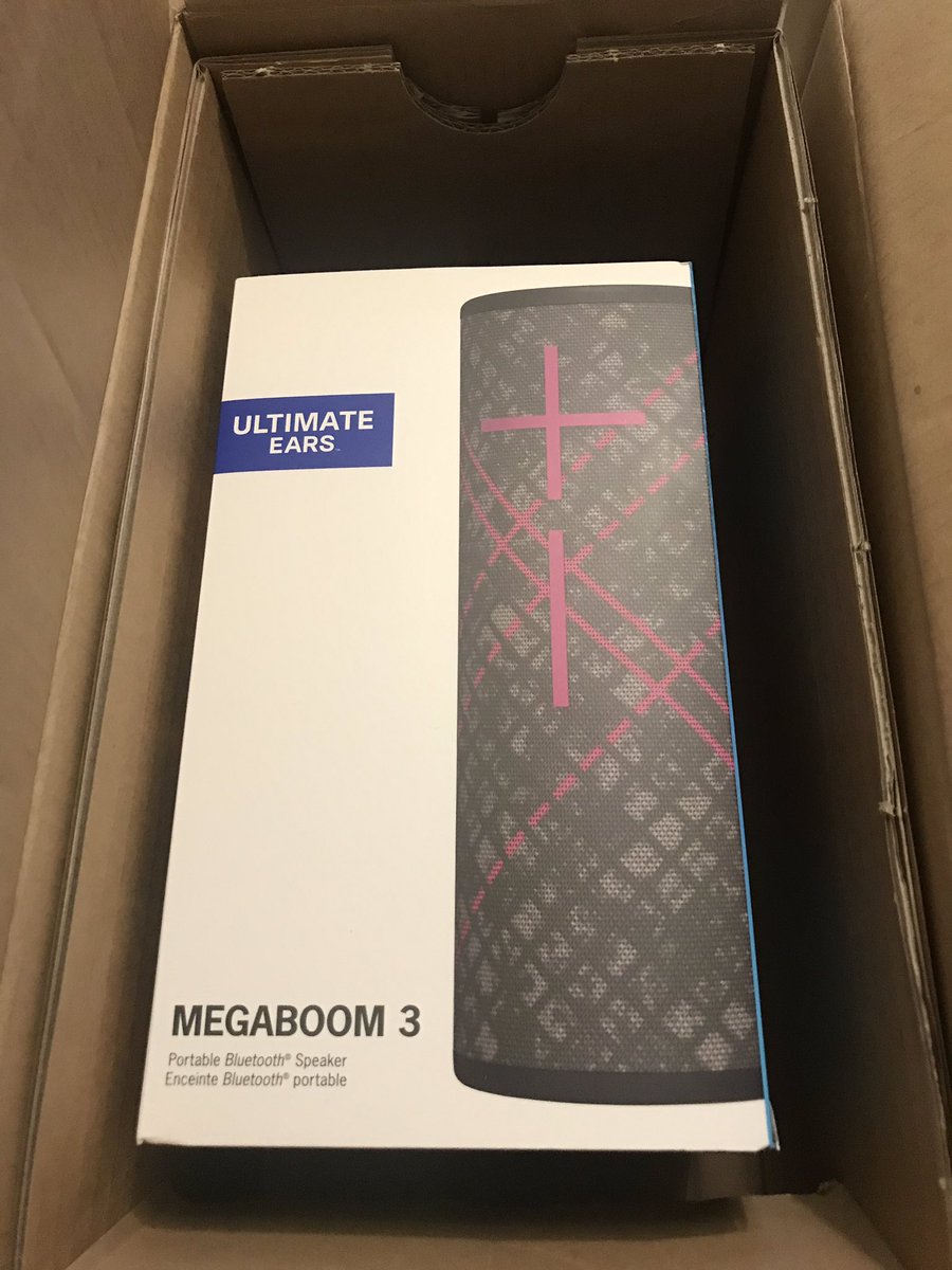 107proof's tweet photo. Thank you to @TMobile and @JohnLegere I was a winner of the #12DaysOfMagenta this @ultimateears #megaboom3 is literally the jam!! Unbelievable sound. Best #bluetooth speaker on the market, From the best #uncarrier on the market. https://t.co/LFBWDMMpRJ