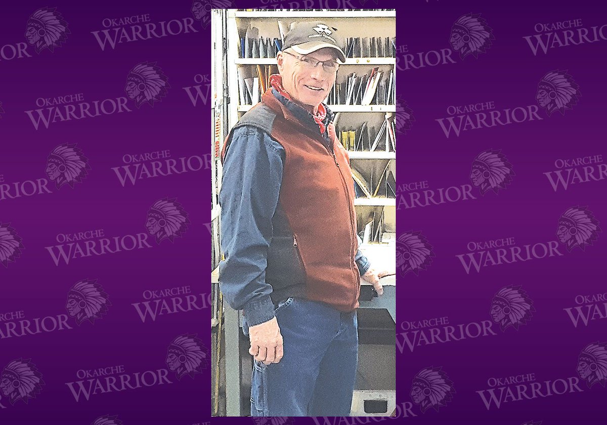 Mindy Ragan Wood writes, "Longtime mail carrier retires from postal service." wp.me/p9glkT-45 #OkarcheWarrior #USPostalService #retirement