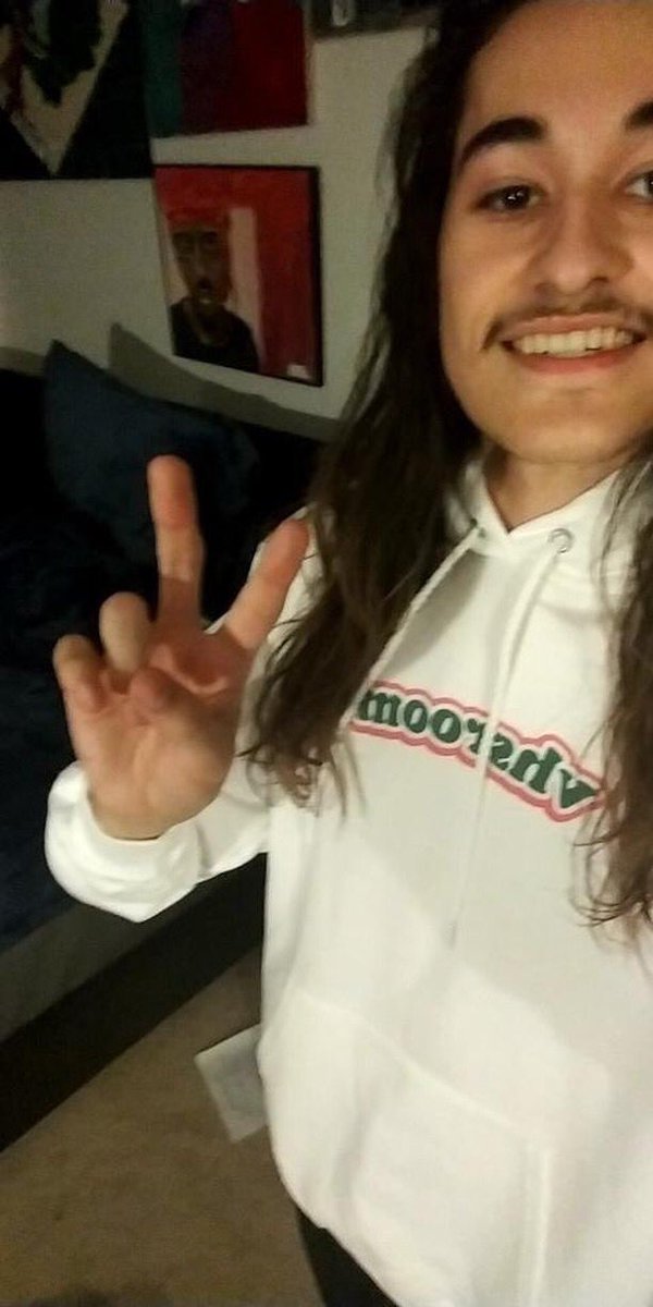 VHS (@vhsroom) on Twitter photo 