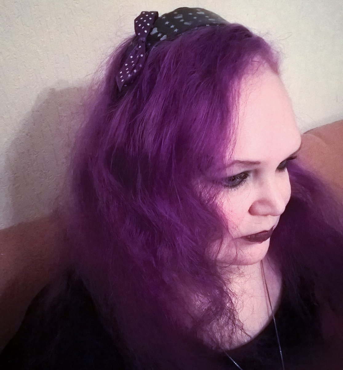 SweetSixteen68's tweet photo. 💜...new Profil Pic...💜

(( 📸by my *beautiful* Sister Chelsea 12/24/2018 ))

#NewProfilePic 
#NewProfilePicture 
#RealProfilePic
#PurpleHair
#IamBeautiful
#ILoveMyself 
#PlusSizeLady https://t.co/BqXvf3nD7a