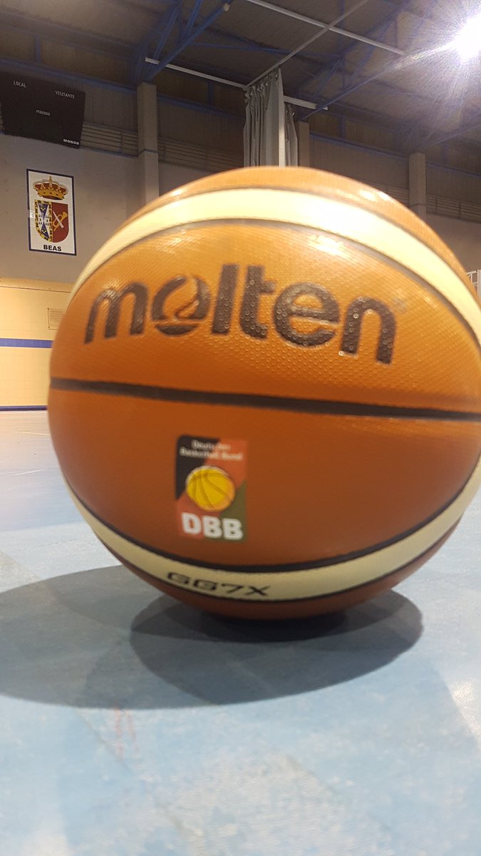 OscarAleu's tweet photo. Hay que quemar el exceso de turrones, y el @cblospalitos se ha puesto manos a la obra, desplazándose al pabellón amigo del @cbbeas . A por la segunda vuelta de la Liga . #gopalitos https://t.co/nKouBcpxw1