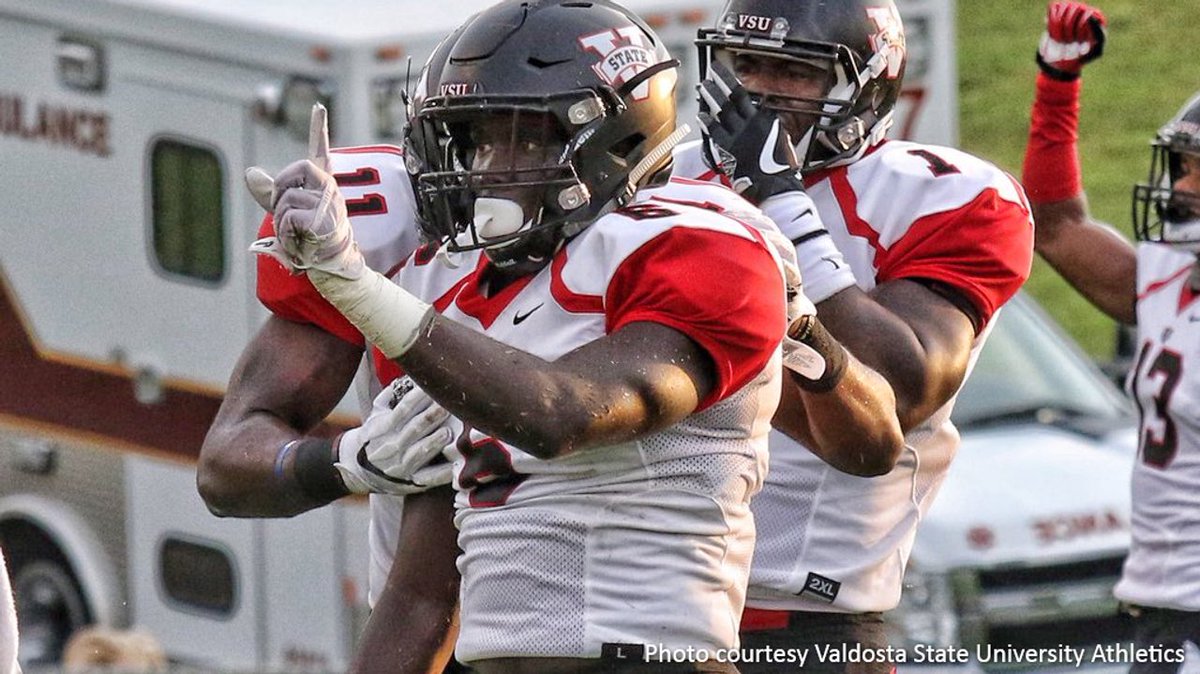 marcviechec25's tweet photo. Blessed to say that I have received my 7th offer from Valdosta State University! https://t.co/FZa5MKn4vM