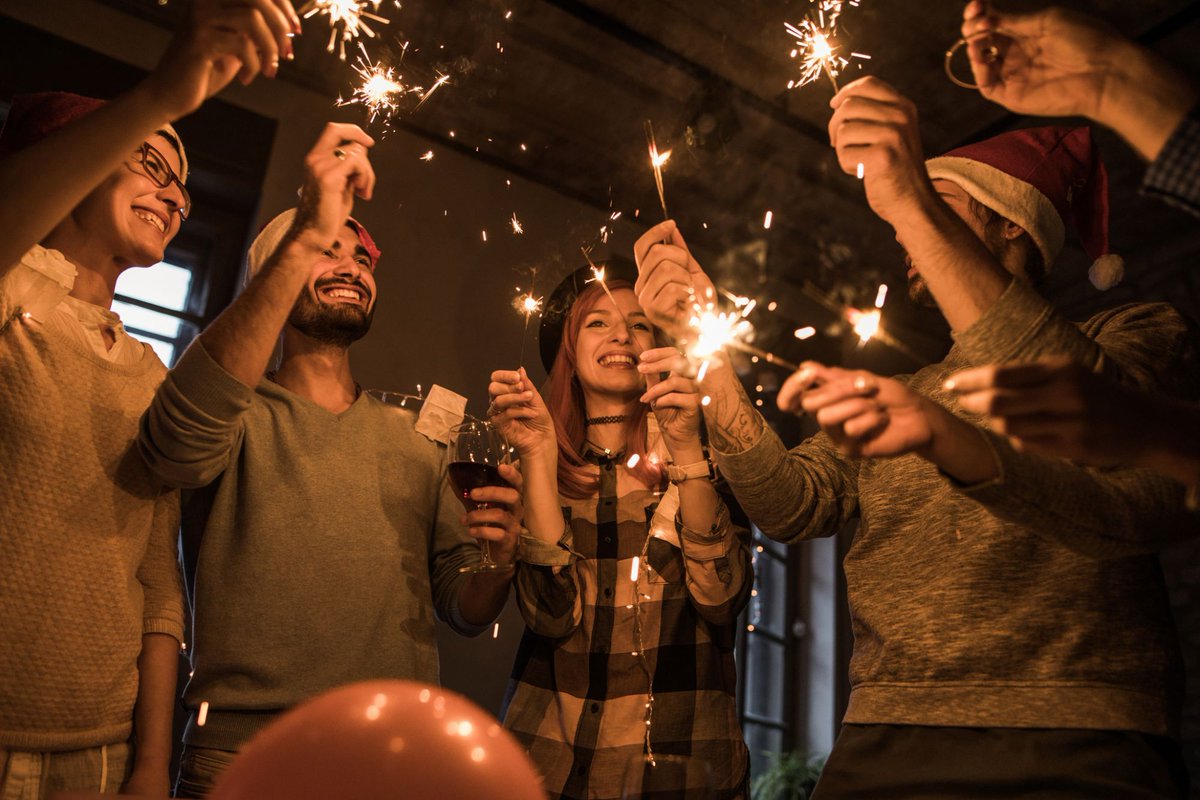 MSITaylor's tweet photo. Is that holiday party really worth it? https://t.co/ZbbP4cM45c https://t.co/NOW1ZRRBzL