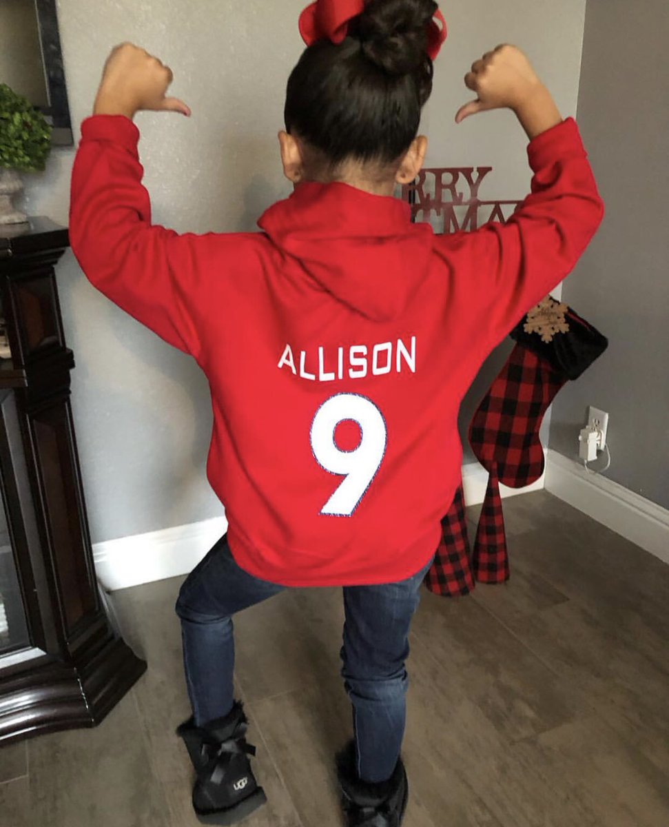 _jeffallison9's tweet photo. I am so blessed to have a great fan like ASHLYNNโค๏ธ๐ she have supported me all season and got a hoodie with my name on it..there is no better feeling than this. @3dhuerta there is no way to repay you all for the support and your wonderful daughter THANK YOU #9REASONZ #GDOGS https://t.co/3qwjCpN14I