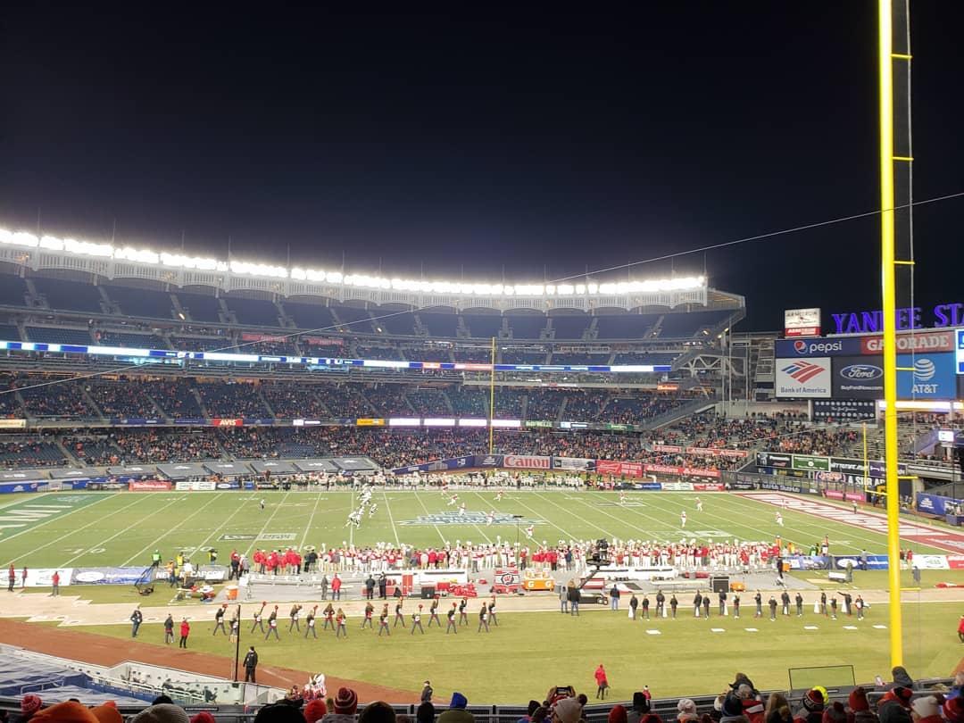 EmptySeatsPics's tweet image. Announced crowd of 37,821 for the 2018 New Era Pinstripe Bowl. #TicketsDistributed (last two: bit.ly/2SmOoqJ + bit.ly/2CBEFaF)