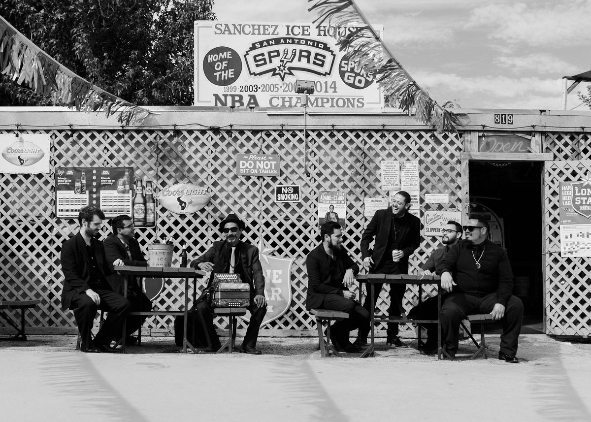 RedRiverNoise's tweet photo. Catch @LosNahuatlatos's "Original Chicano music from San Anto" at @StubbsAustin on January 4, 2019 during Red River Cultural District's FREE WEEK. All Ages, No Cover and Doors at 9 PM. Video:https://t.co/4Szo1MCd78 #ChicanoSoul #ATXMusic https://t.co/tVHs7eFjcF