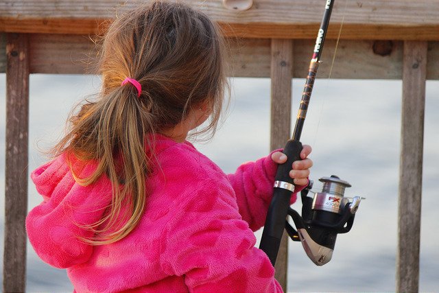 RT <a href="/VisitALBeaches/">Visit Alabama Beaches</a>: Pier fishing is a great family activity! #BeachLife #TeachThemYoung