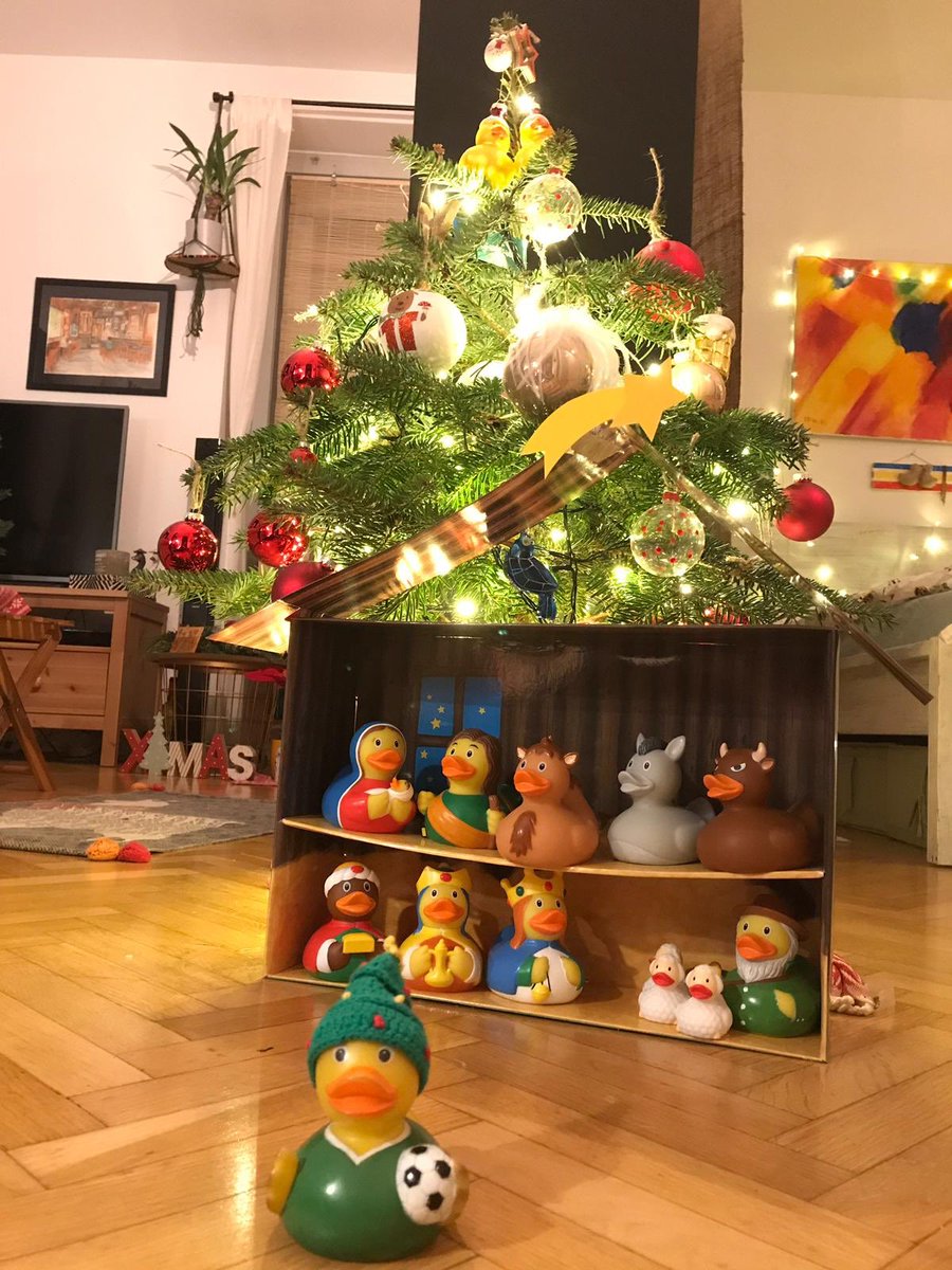 WandererDuckies's tweet photo. I believe in the magic of christmas - #TBT to an amazing 2018 ducky christmas celebration! 

🐣🎄🐣

#Christmas #ChristmasEve #Christmas2018 #MerryChristmas  #travel #wanderlust #rubberduck #couplegoals #wingstowings #celebration #crib https://t.co/gBs7KSgATJ
