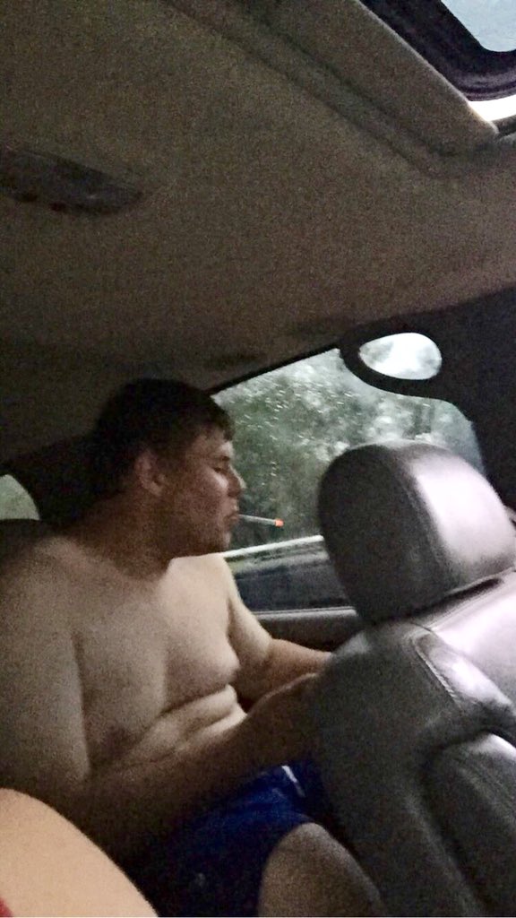 ButteredOranges's tweet photo. @CollinGades27 @14diesel_ @QuintonBohlman https://t.co/5B827YNq3h