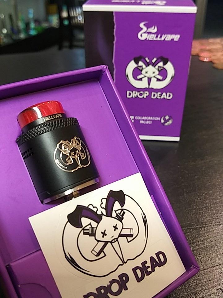 Who still prefers buding their own coils?? We've got the perfect RDA for you. Drop Dead rda by Hellvape! Spacious yet sleek in design. Come check it out at Emerald City Vapors!