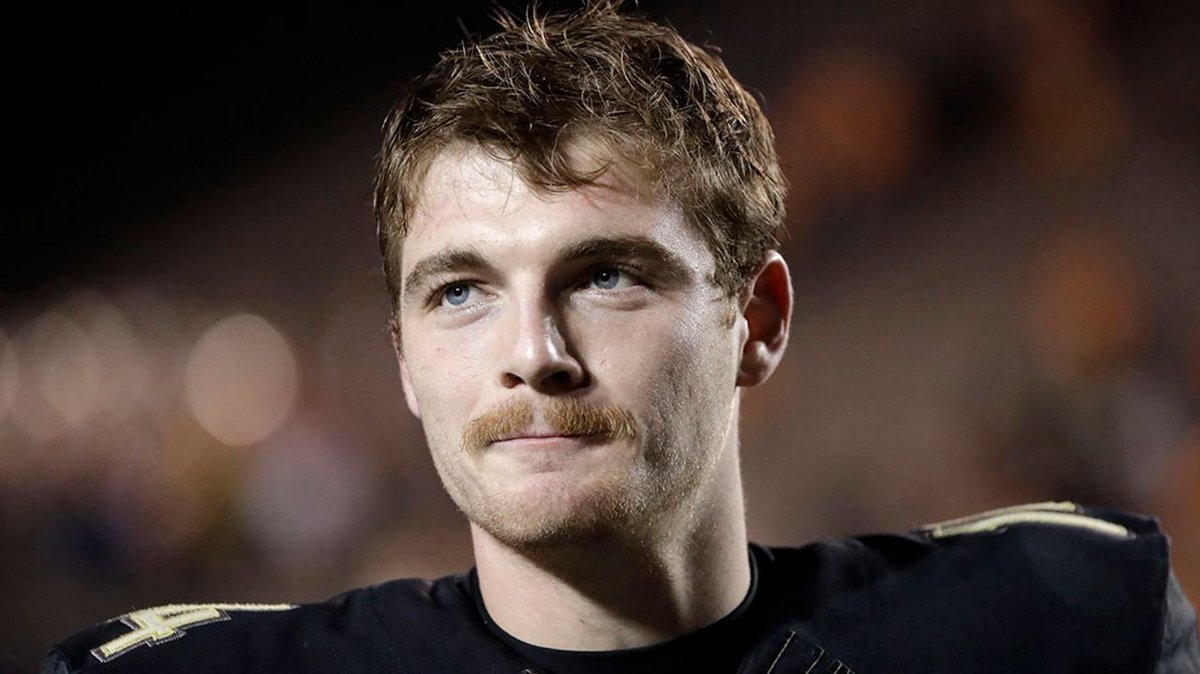 Pat Shurmur looks forward to watching his sons final college game newsday.com/sports/footbal…