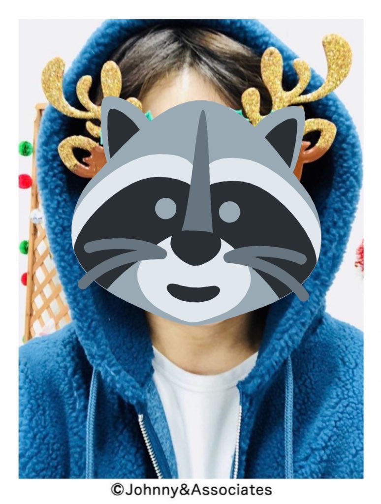 jasmine_jump's tweet photo. Hey! Say! JUMP 山田涼介 私服
ボアパーカー
ブランド名 : BEAUTY&amp;YOUTH UNITED ARROWS 
カラー : ブルー
価格 : 17,064円 https://t.co/DLANmcfI3v