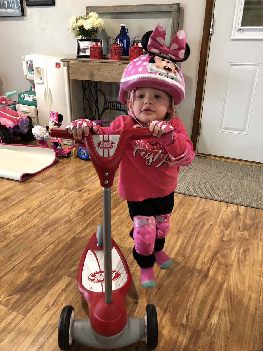 RaeganTerrell's tweet photo. Safety first...riding lesson #1! ❤️😊 @JillBla54937776 https://t.co/XIqLIbhRC1