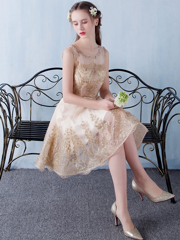 WeddingDresswe's tweet photo. @WeddingDresswe  Delicate A Line Sleeveless Applique Beaded Short/Mini Homecoming Dress 🥳🥳🥳
https://t.co/NAi1z6xO5r https://t.co/meBbKVUWkh