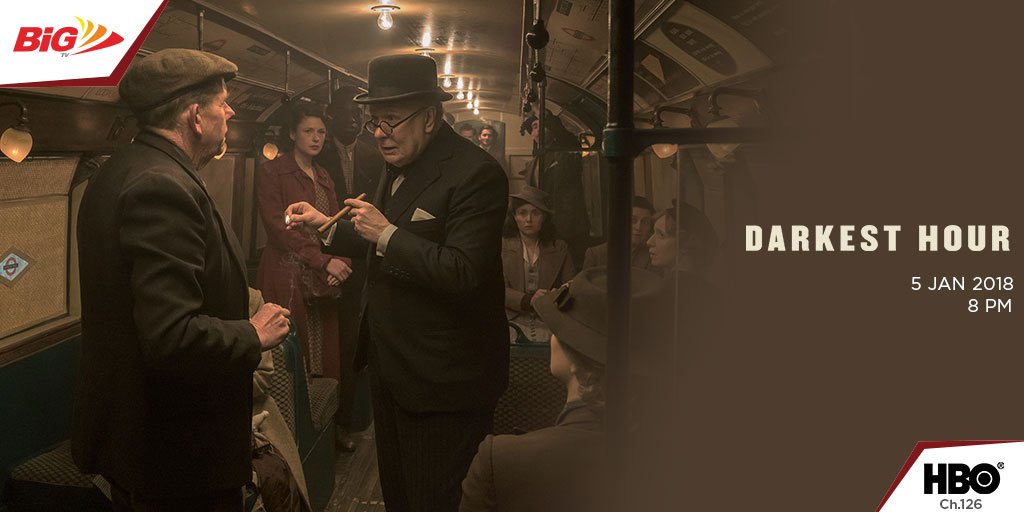 Winston Chuchill, perdana menteri Inggris, kini dihadapkan pada sebuah pilihan sulit. Ia harus memilih untuk berdamai atau melanjutkan perang melawan Jerman yang dipimpin oleh Adolf Hitler.

Saksikan tayangan perdana Darkest Hour malam ini pukul 20.00 WIB di channel HBO.